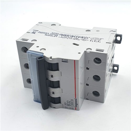 5701146