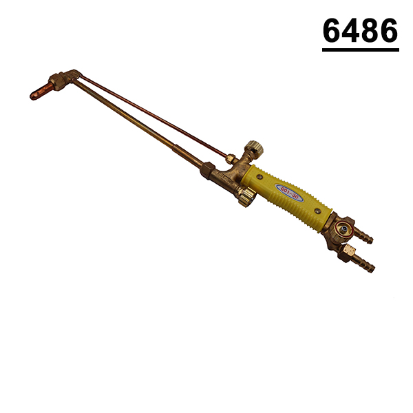 6486
