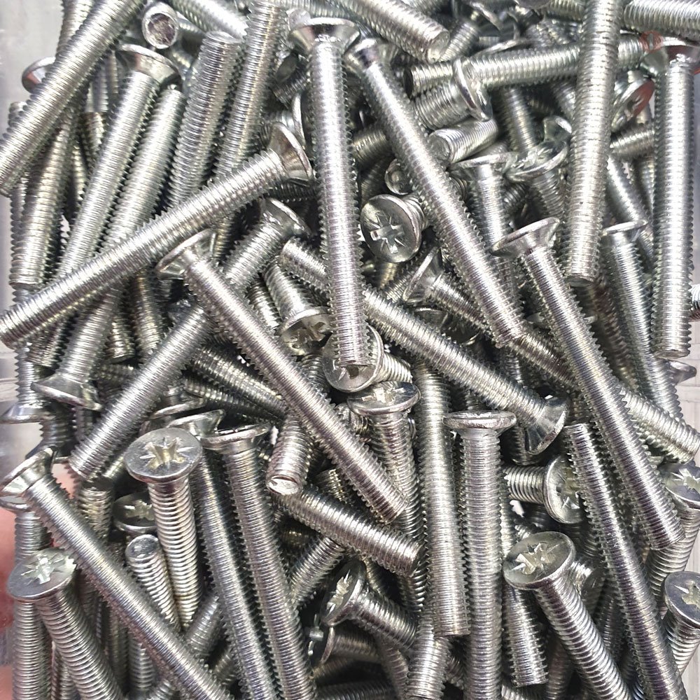 7400765