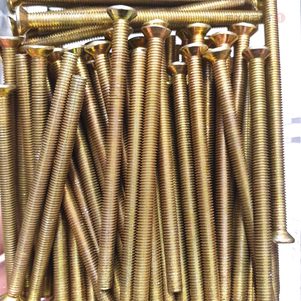 7400769